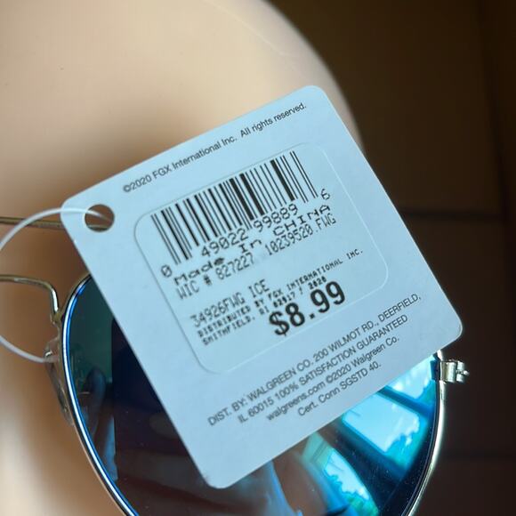 Aviator Sunglasses Silver 100% UVA UVB Protection - Picture 4 of 7